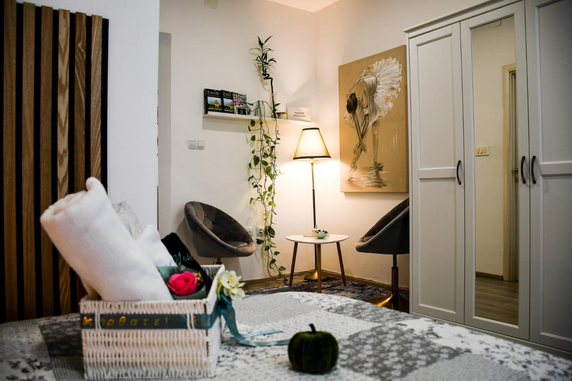 Apartments Experience ซาเกร็บ ภายนอก รูปภาพ